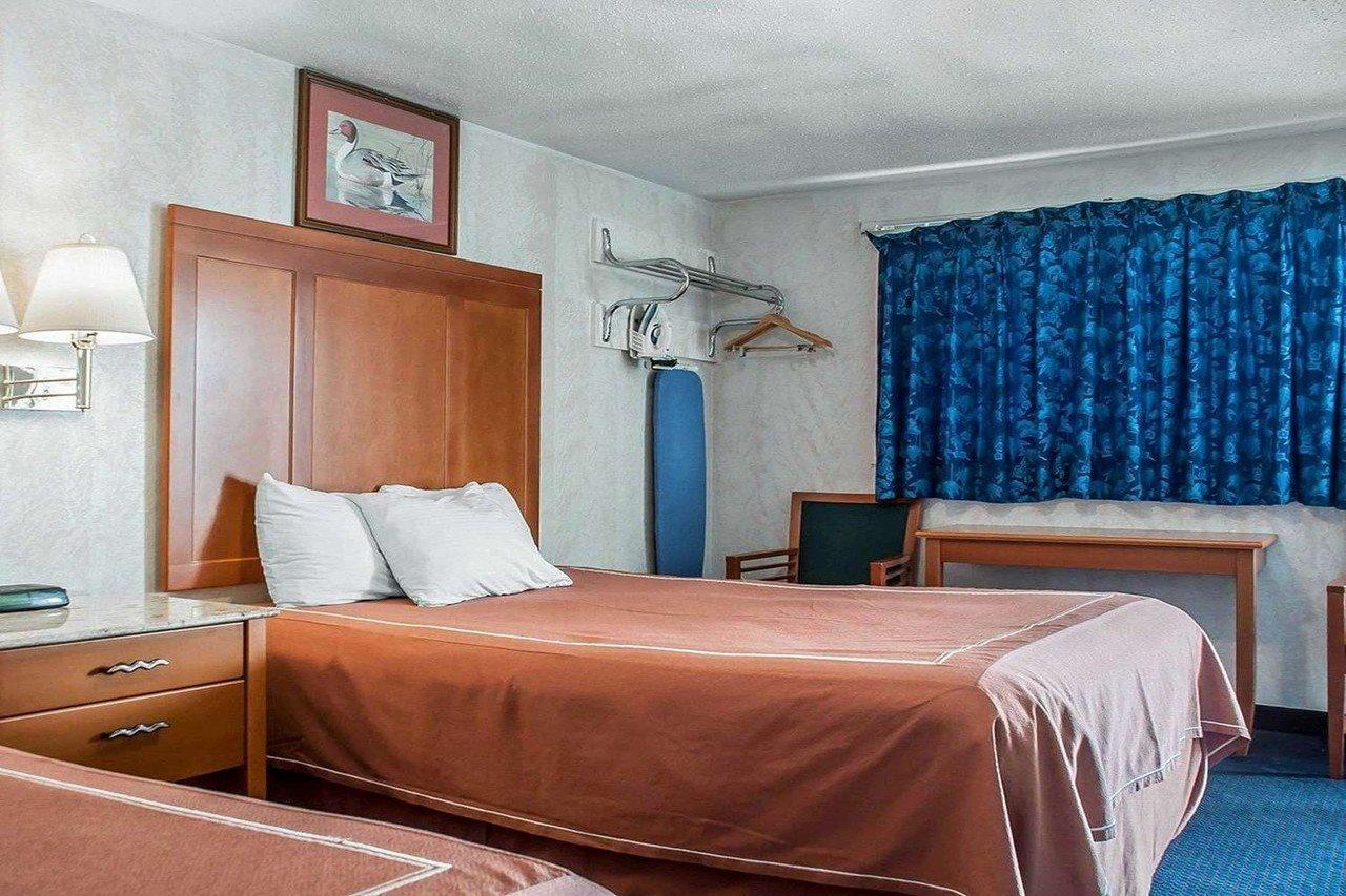 Motel Castle & 2*