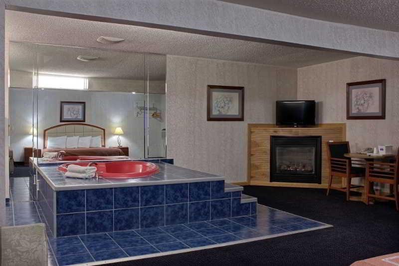 Castle & Motel