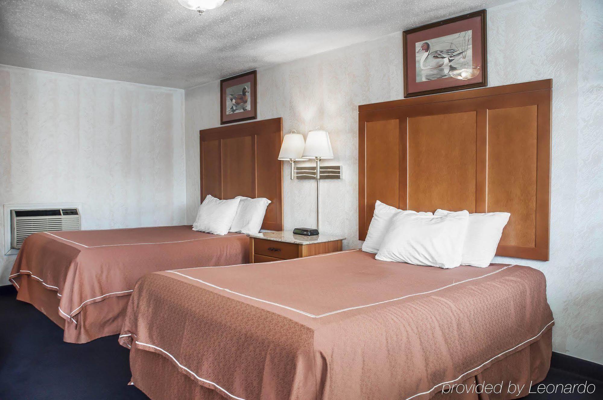 Motel Castle &