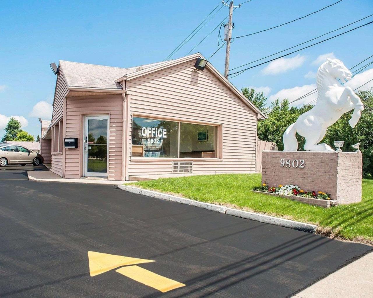 Motel Castle & 2*