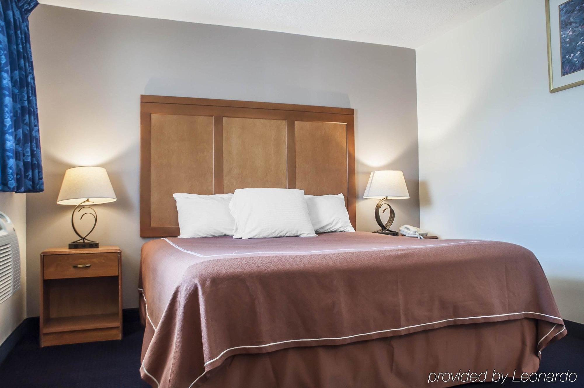 Castle Inn&suites 2*